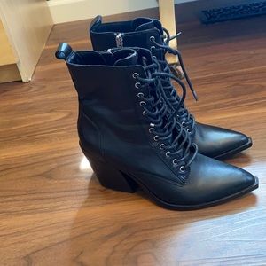 Steve Madden Corliss Leather Pointy Toe Boots